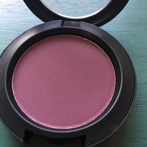 MAC Dirty Plum Blush